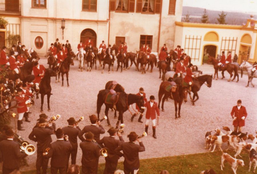 Große Meutejagd auf Schloss Osterberg, 12.11.1977